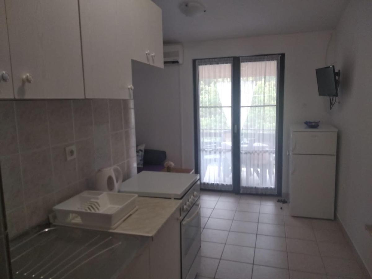 Apartment Savic Starigrad Paklenica Eksteriør bilde